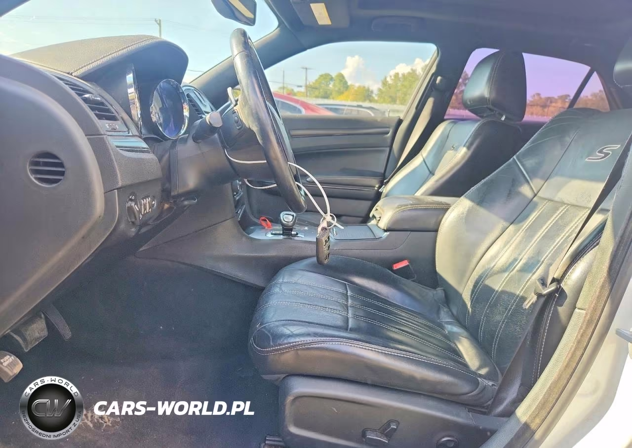 2014 Chrysler 300 S VIN:2C3CCABGXEH361196 - 7