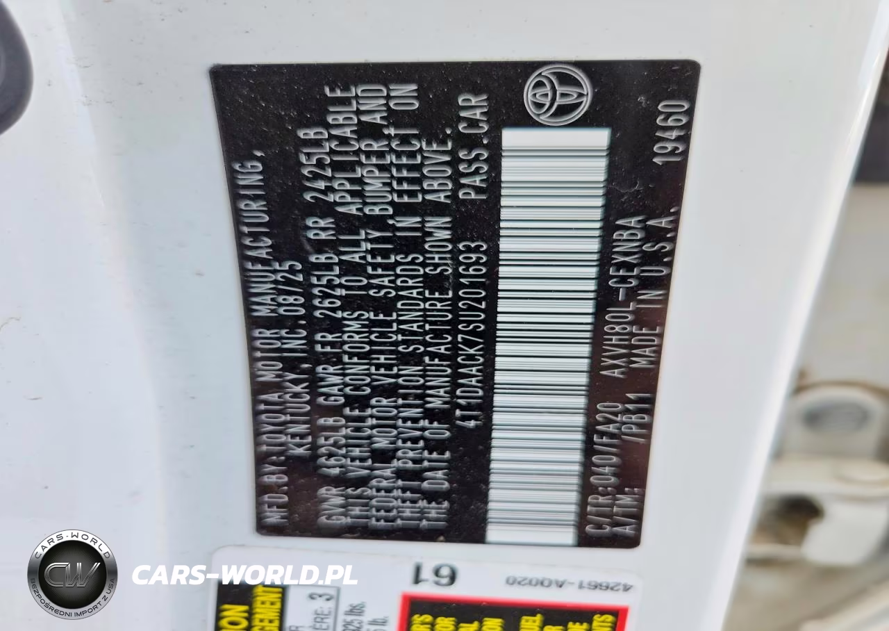 2025 Toyota Camry Le VIN:4T1DAACK7SU201693 - 12