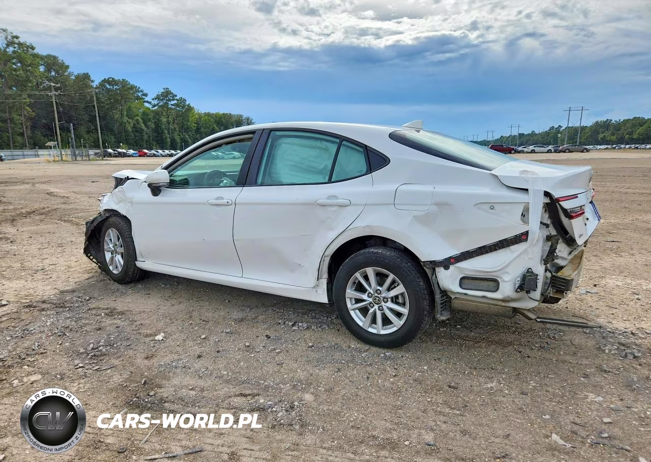 2025 Toyota Camry Le VIN:4T1DAACK7SU201693 - 2