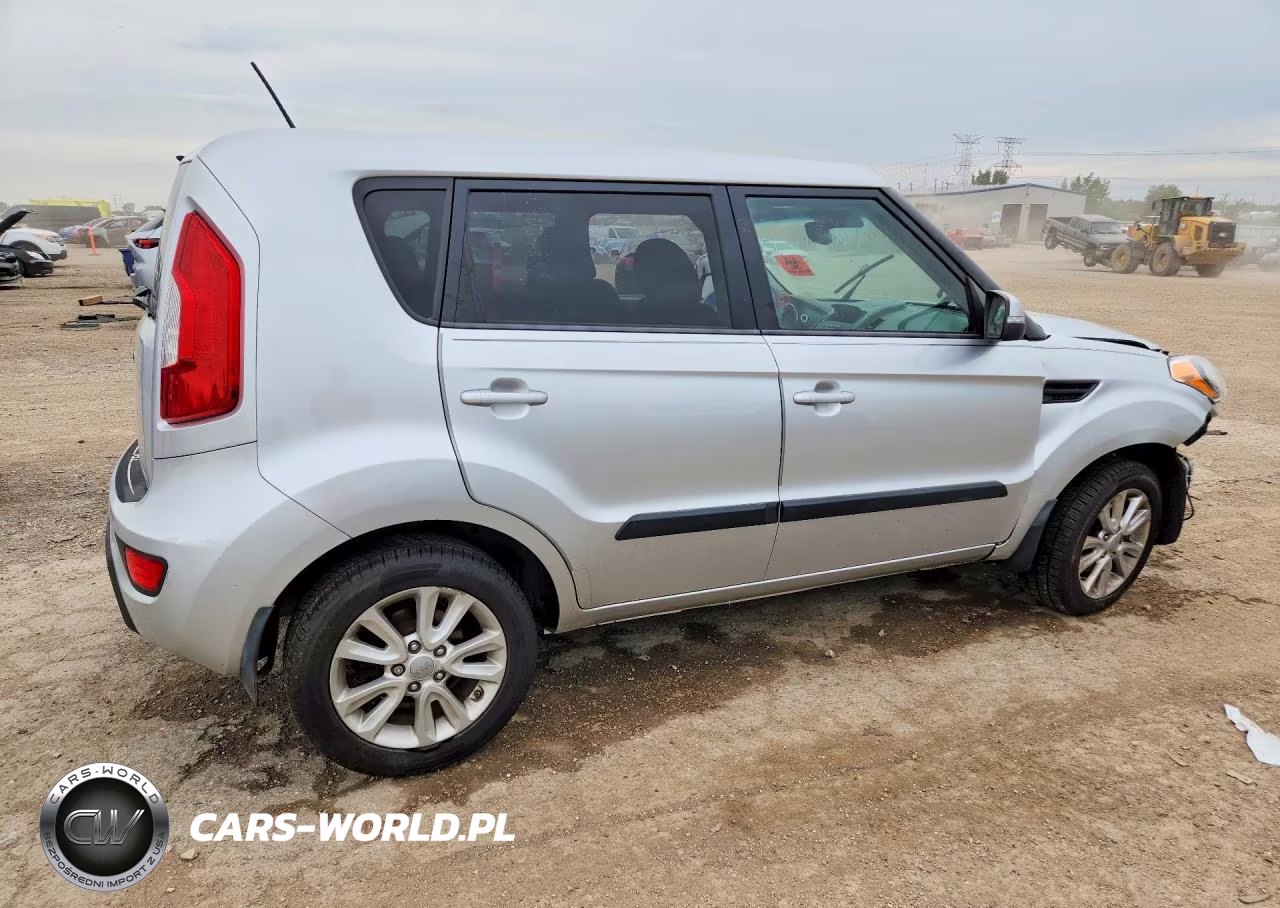 2013 Kia Soul + VIN:KNDJT2A63D7531264 - 3