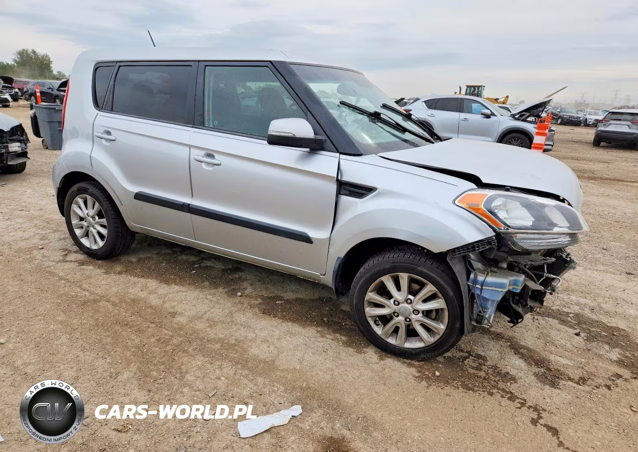 2013 Kia Soul + VIN:KNDJT2A63D7531264 - 4