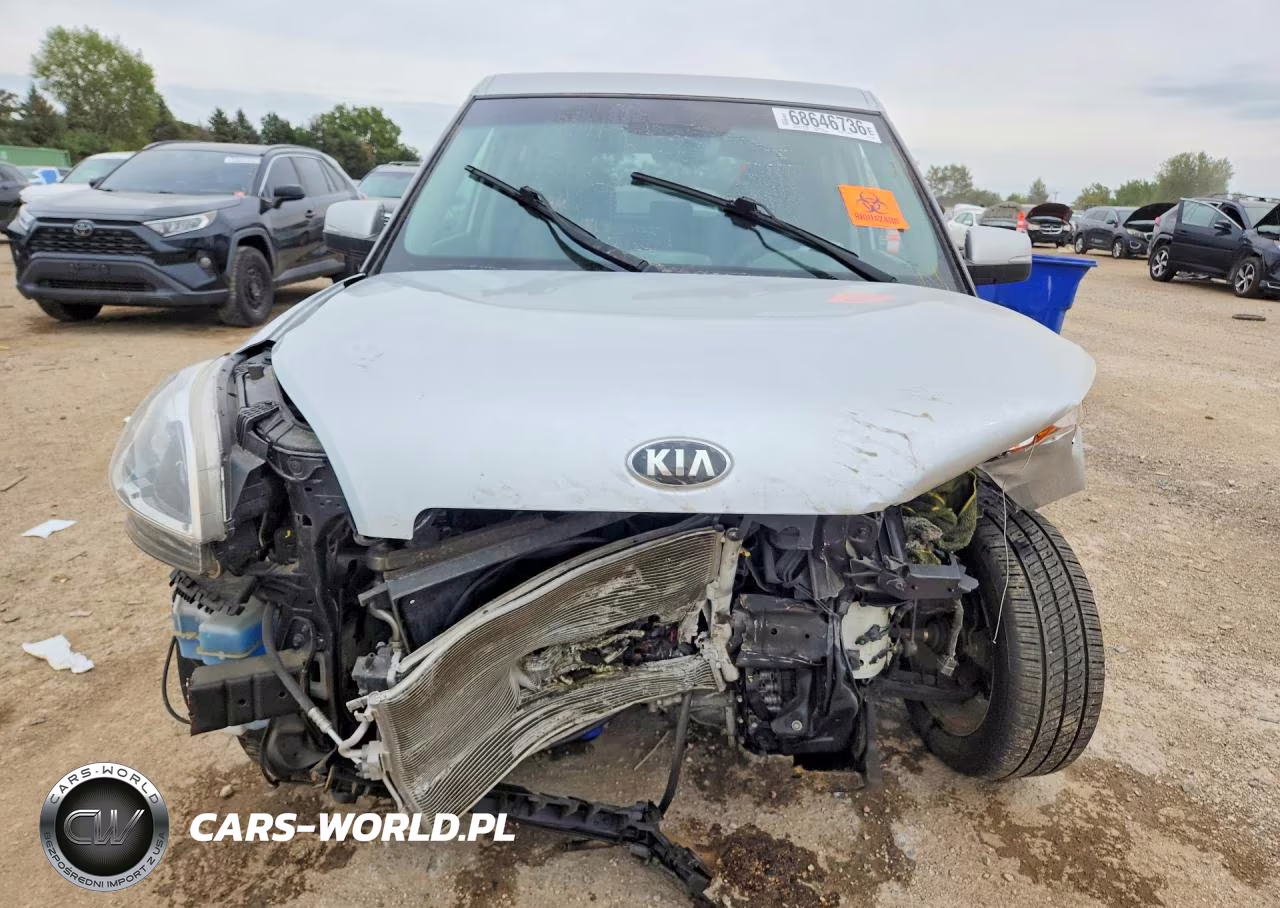 2013 Kia Soul + VIN:KNDJT2A63D7531264 - 5