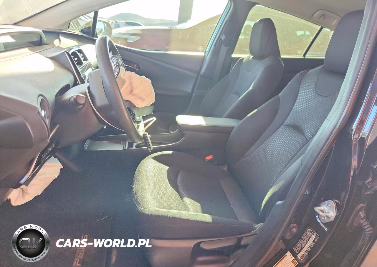2022 Toyota Prius Le VIN:JTDKAMFU3N3166879 - 7