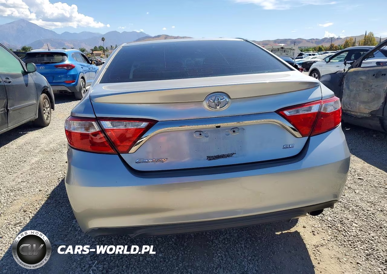 2017 Toyota Camry Se VIN:4T1BF1FK5HU744506 - 6