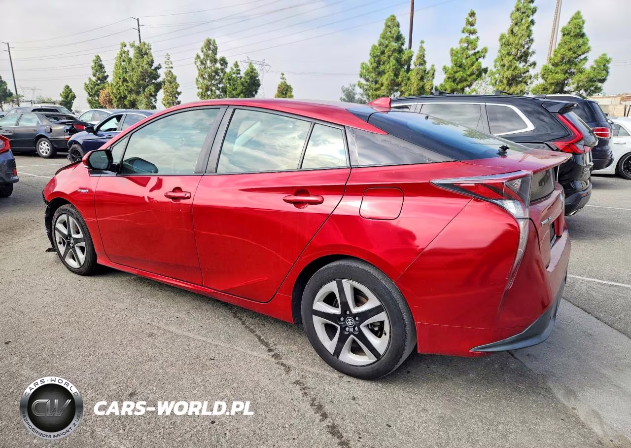 2016 Toyota Prius Three Touring VIN:JTDKARFU2G3523677 - 2