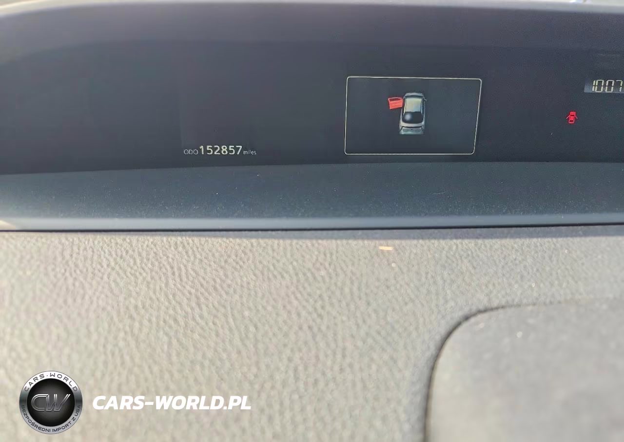 2016 Toyota Prius Three Touring VIN:JTDKARFU2G3523677 - 9