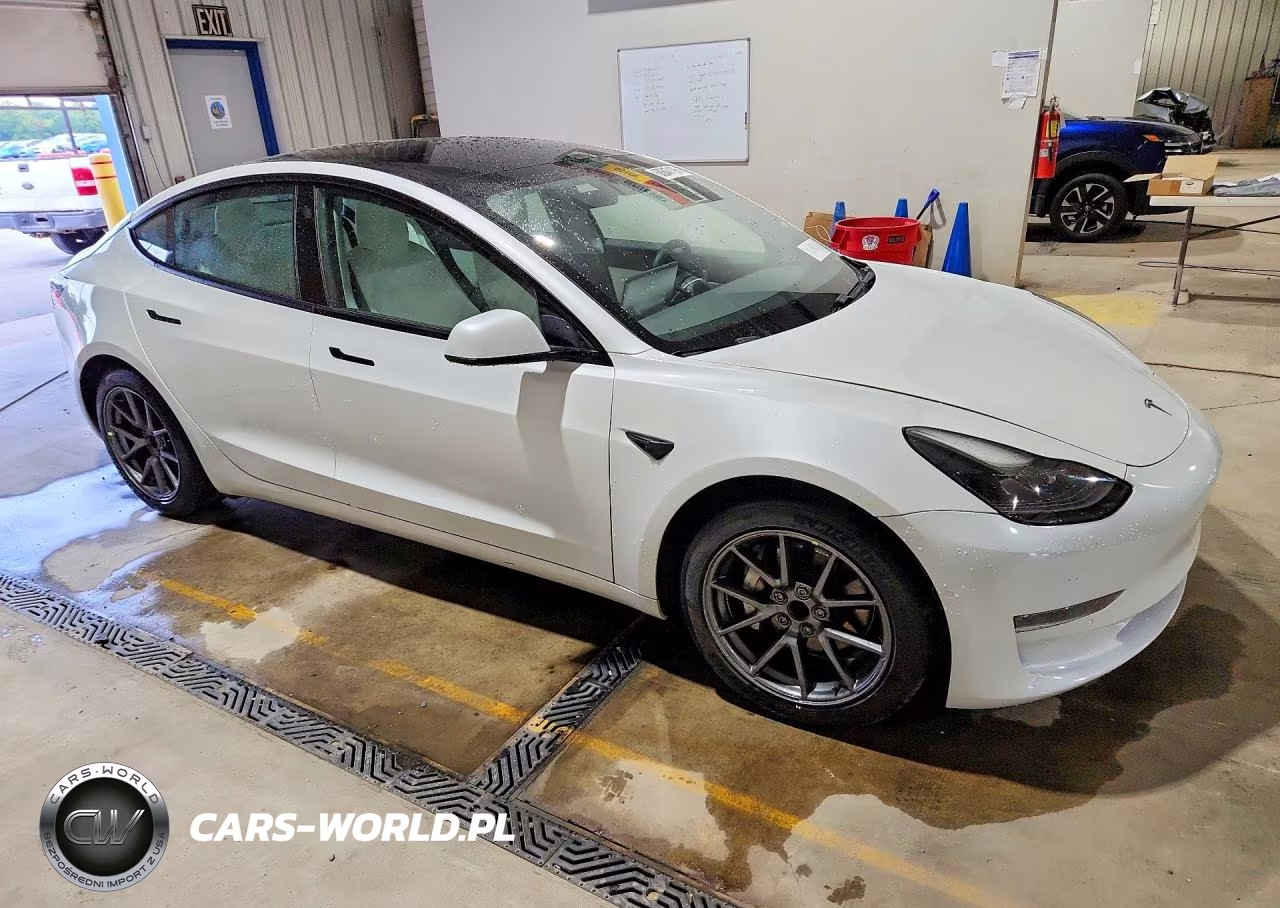 2021 Tesla Model 3 VIN:5YJ3E1EAXMF851817 - 4