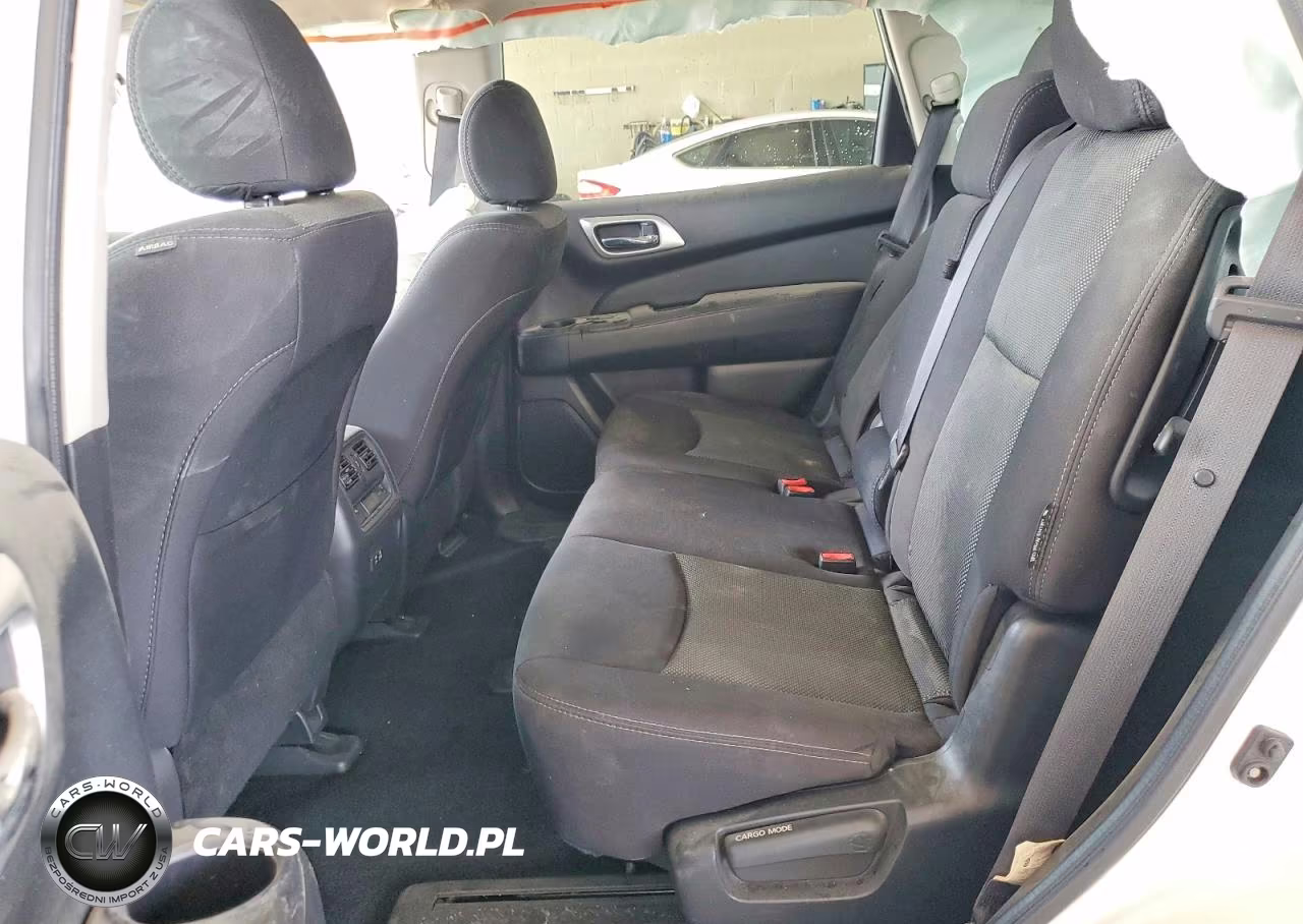 2020 Nissan Pathfinder S VIN:5N1DR2AN6LC623456 - 10