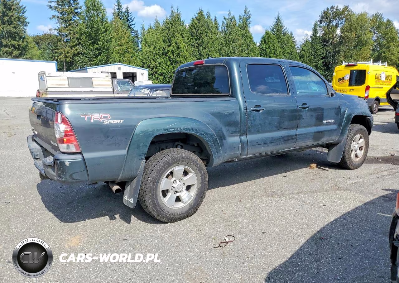 2010 Toyota Tacoma Double Cab Long Bed VIN:3TMMU4FN6AM018839 - 3