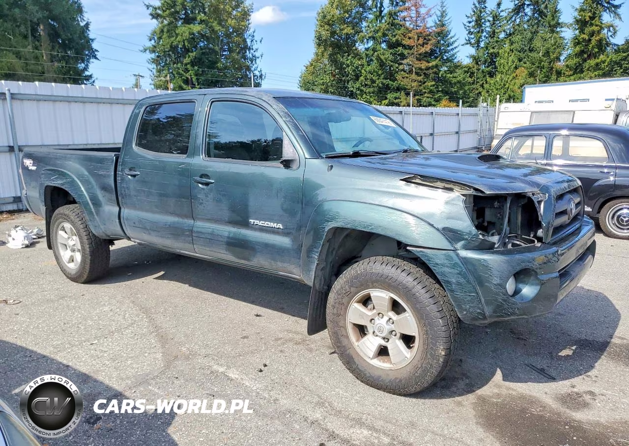 2010 Toyota Tacoma Double Cab Long Bed VIN:3TMMU4FN6AM018839 - 4