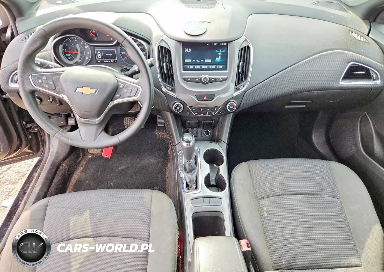 2017 Chevrolet Cruze Lt VIN:3G1BE6SM8HS539296 - 8