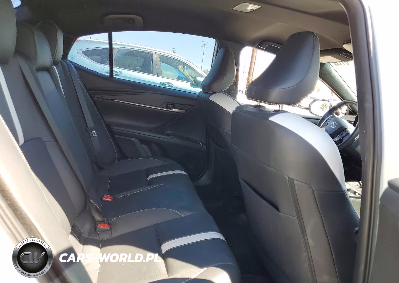 2025 Toyota Camry Se VIN:4T1DAACK9SU006047 - 10