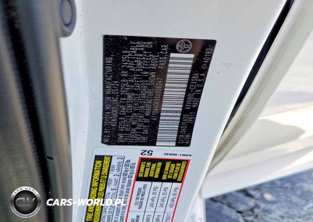 2025 Toyota Camry Se VIN:4T1DAACK9SU006047 - 12