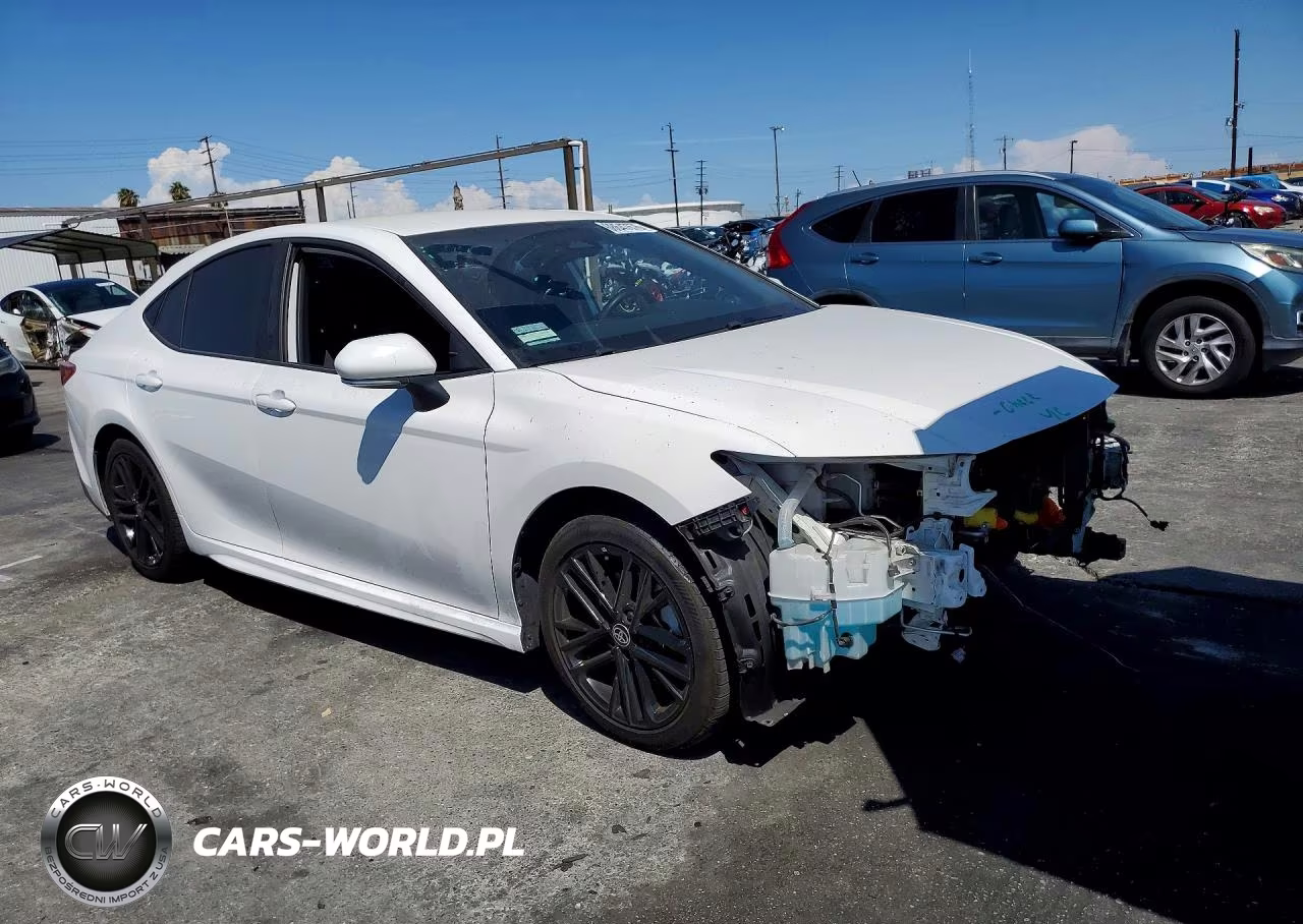 2025 Toyota Camry Se VIN:4T1DAACK9SU006047 - 4