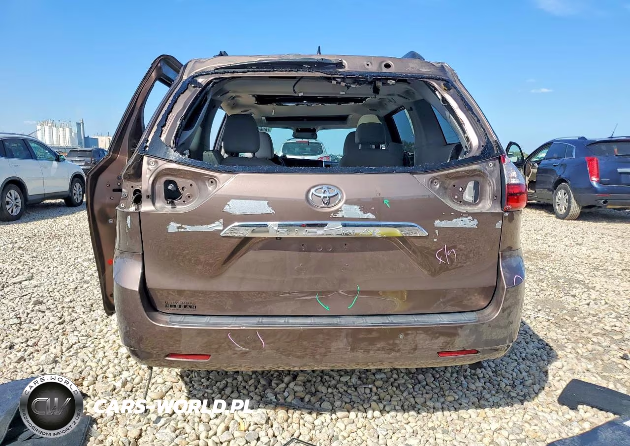 2018 Toyota Sienna Limited 7-Passenger VIN:5TDYZ3DC2JS938580 - 6