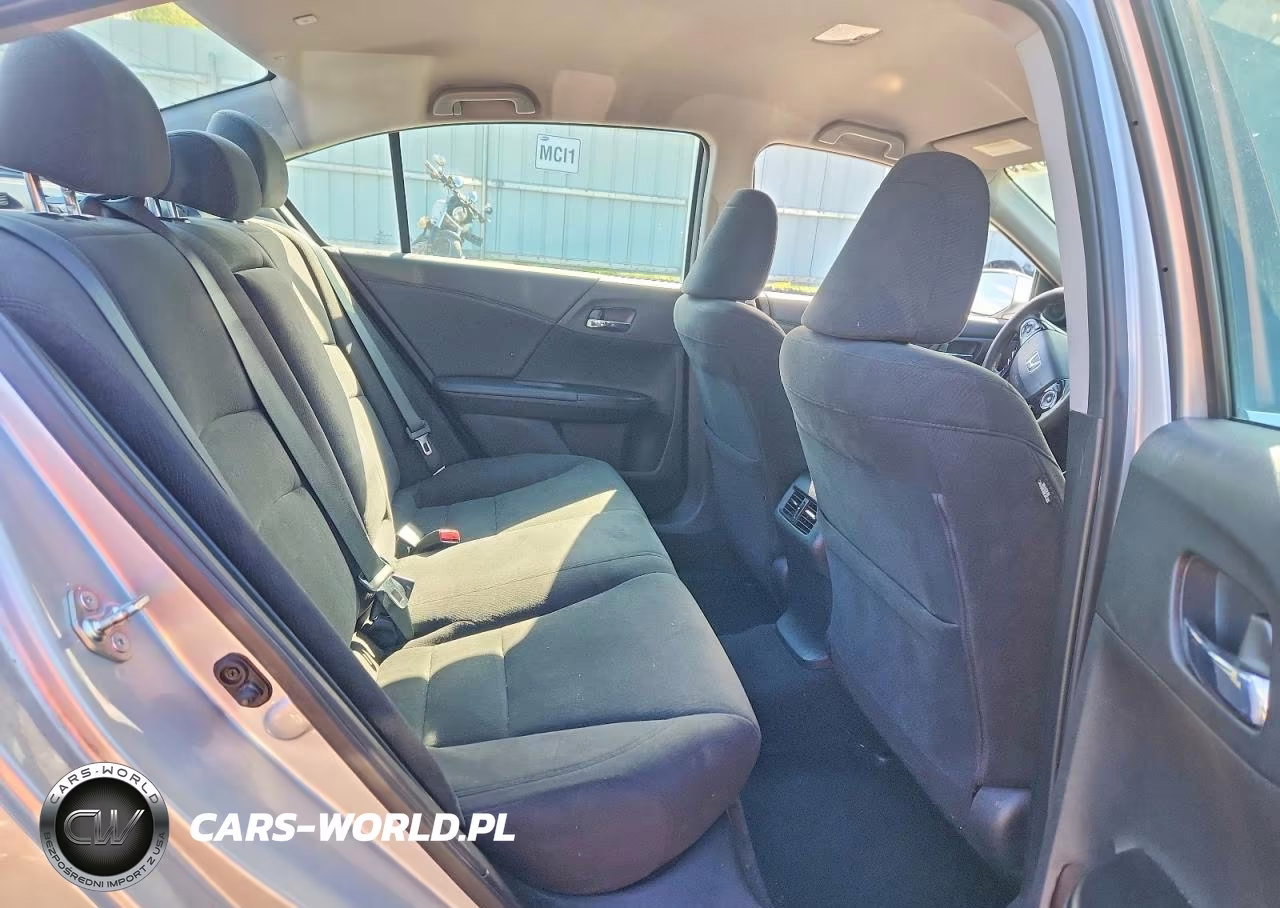 2015 Honda Accord Hybrid VIN:1HGCR6F30FA004416 - 10