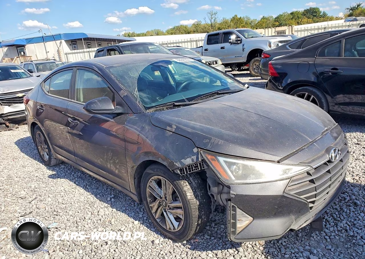 2020 Hyundai Elantra Sel VIN:5NPD84LF8LH585516 - 4