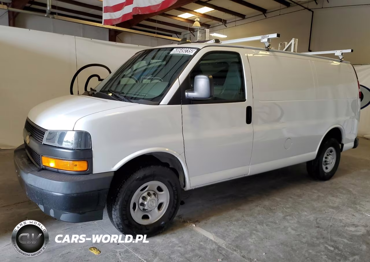 2020 Chevrolet Express G2500