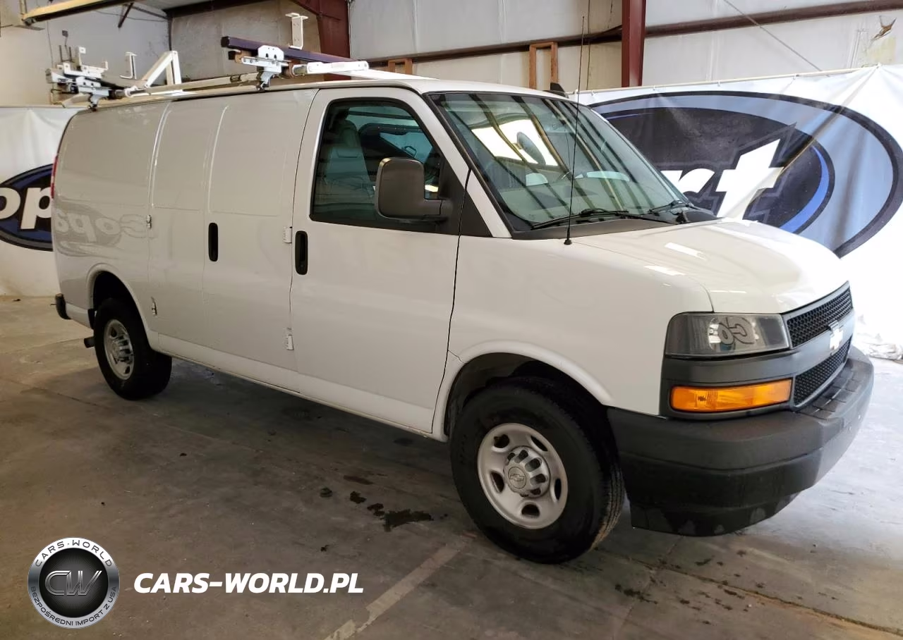 2020 Chevrolet Express G2500 VIN:1GCWGAFG0L1129869 - 4