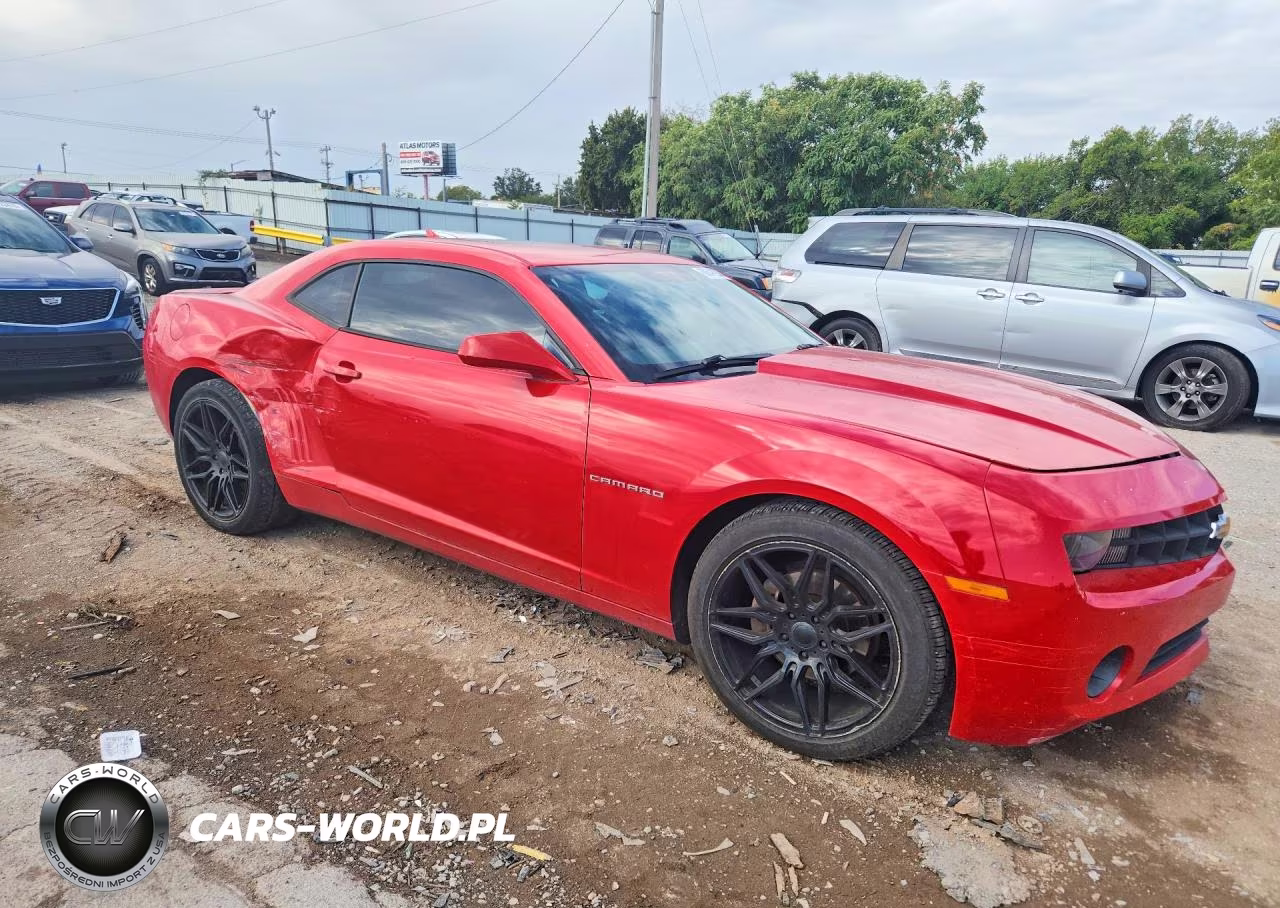 2013 Chevrolet Camaro Lt VIN:2G1FC1E34D9243177 - 4