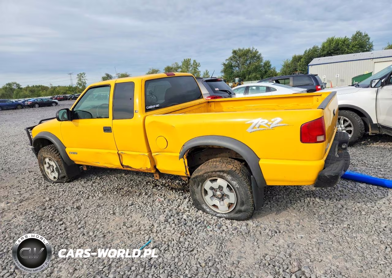 2003 Chevrolet S Truck S10 VIN:1GCCT19X838211365 - 2