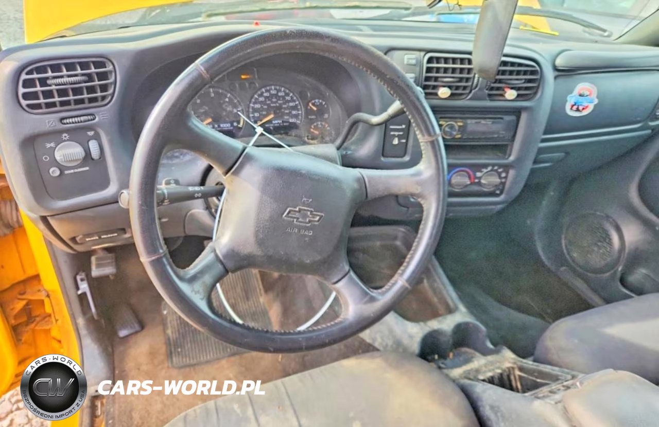 2003 Chevrolet S Truck S10 VIN:1GCCT19X838211365 - 8