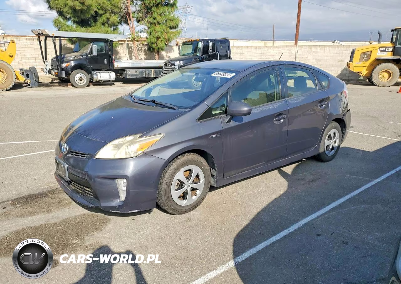 2012 Toyota Prius Two VIN:JTDKN3DUXC1595799 - 1