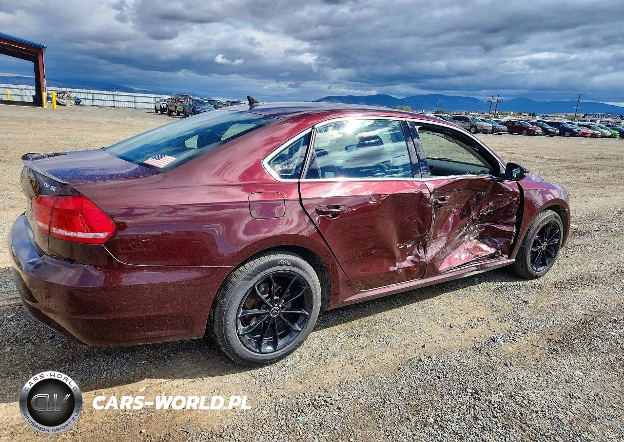 2012 Volkswagen Passat Se VIN:1VWBN7A3XCC060735 - 3