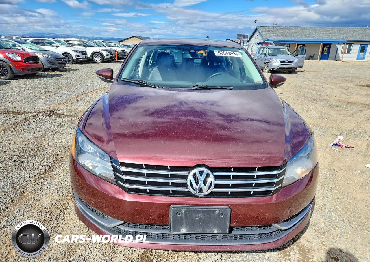 2012 Volkswagen Passat Se VIN:1VWBN7A3XCC060735 - 5