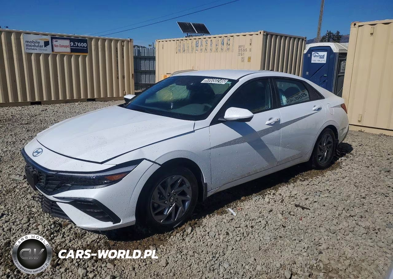 2024 Hyundai Elantra Sel