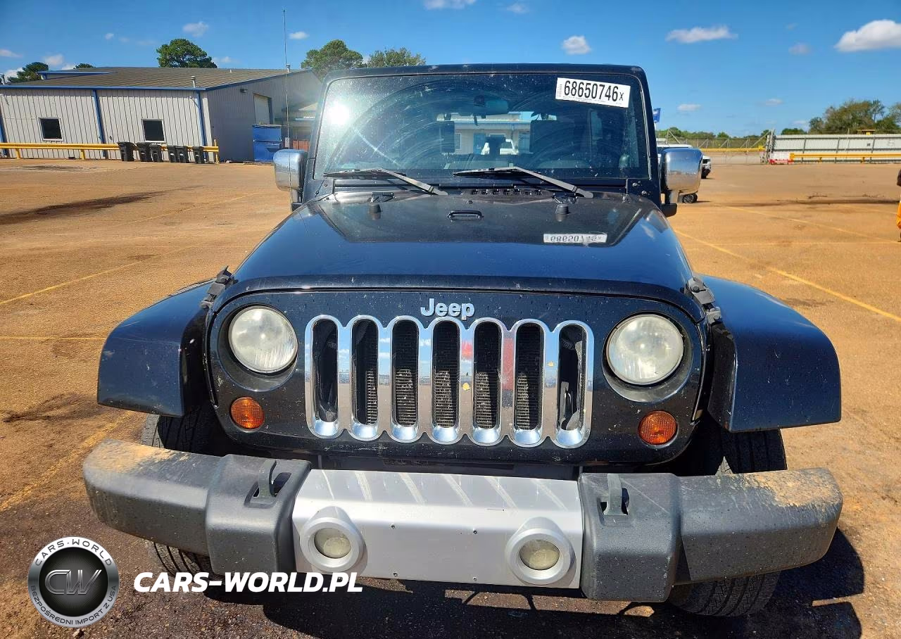 2009 Jeep Wrangler Unlimited Sahara VIN:1J4GA59159L772763 - 5