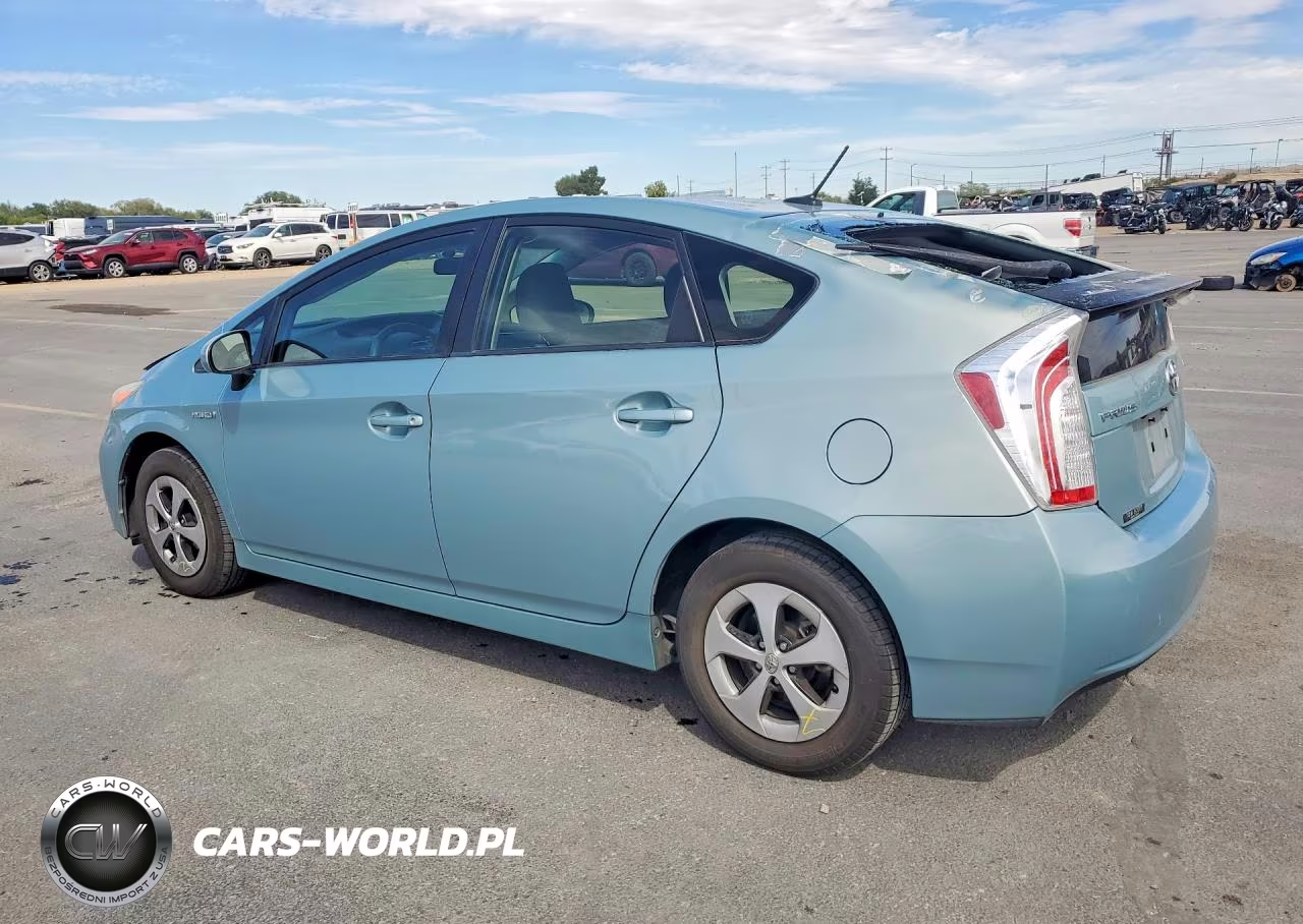 2013 Toyota Prius Three VIN:JTDKN3DU0D1701582 - 2