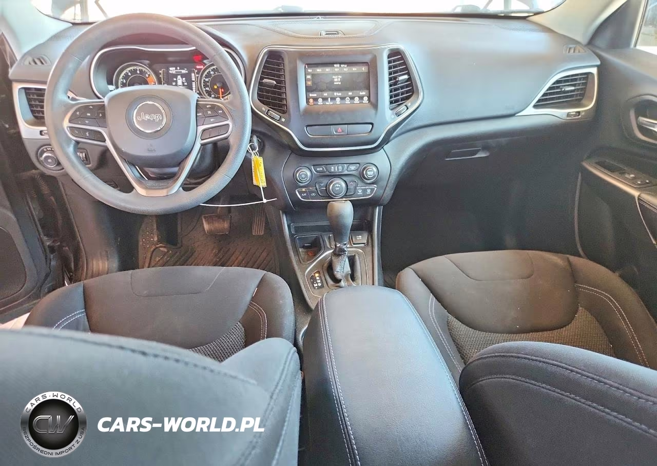 2019 Jeep Cherokee Latitude VIN:1C4PJLCB9KD475037 - 8