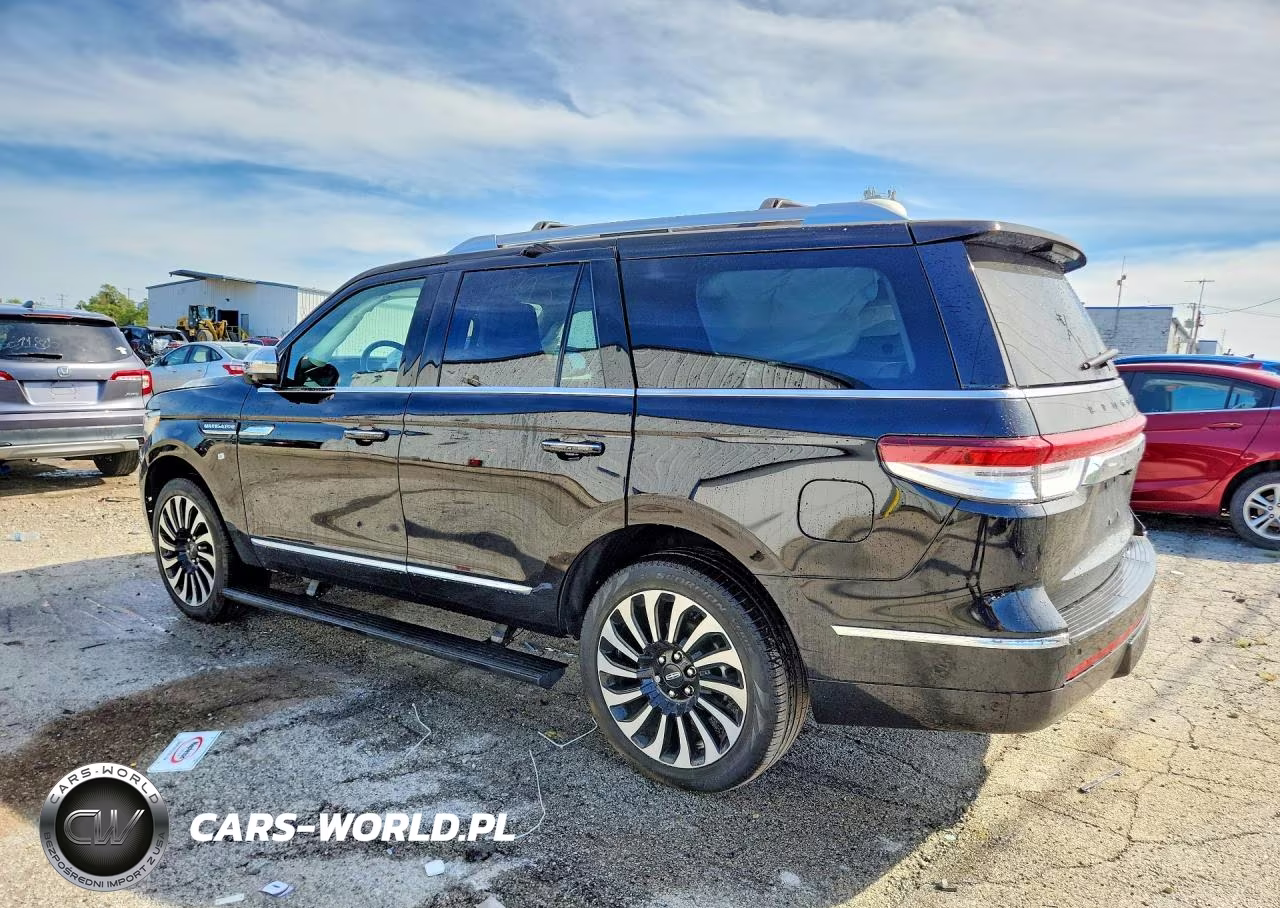 2024 Lincoln Navigator Black Label VIN:5LMJJ2TG4REL05449 - 2