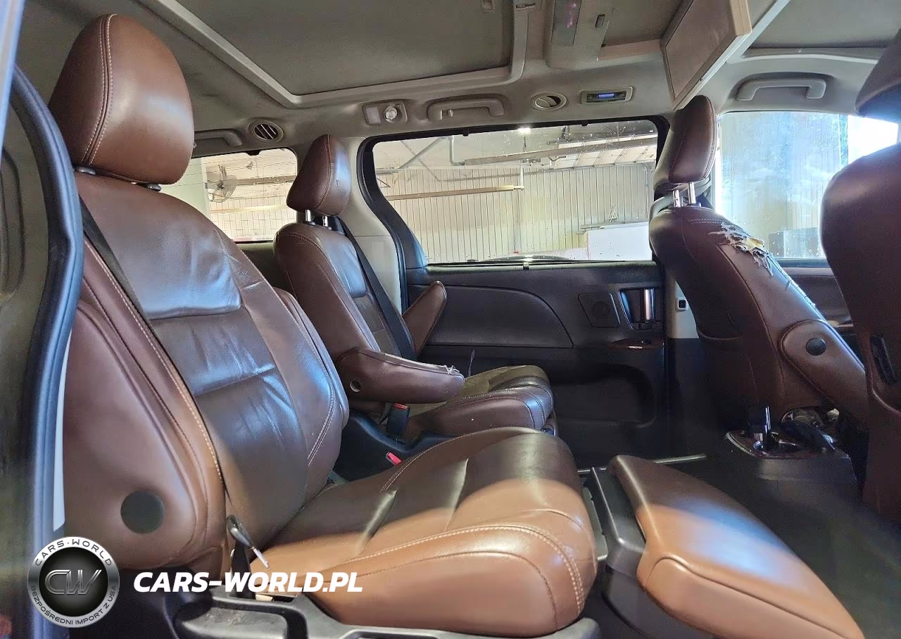 2015 Toyota Sienna Limited Premium 7-Passenger VIN:5TDYK3DC6FS622336 - 11