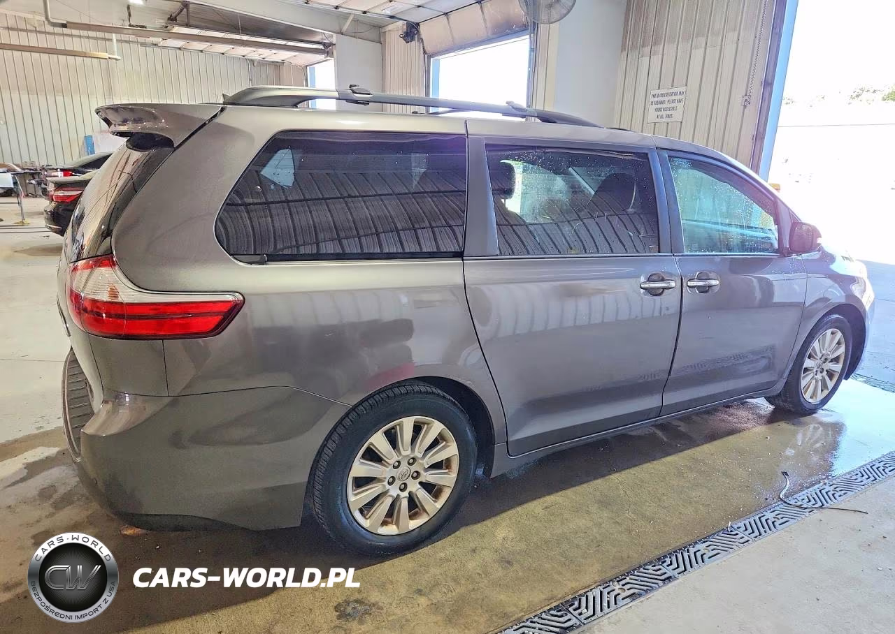 2015 Toyota Sienna Limited Premium 7-Passenger VIN:5TDYK3DC6FS622336 - 3