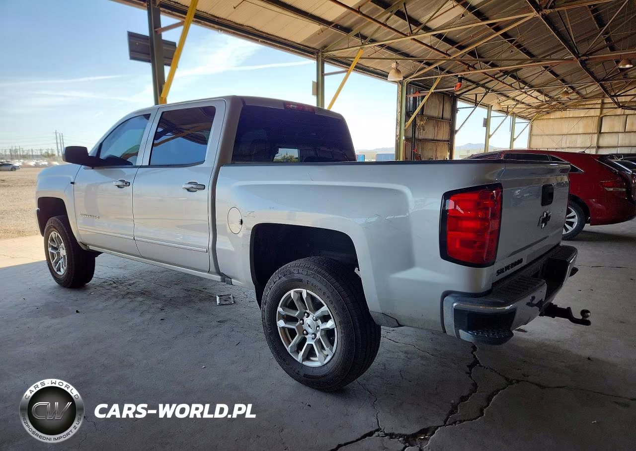2018 Chevrolet Silverado C1500 Lt VIN:3GCPCRECXJG429236 - 2
