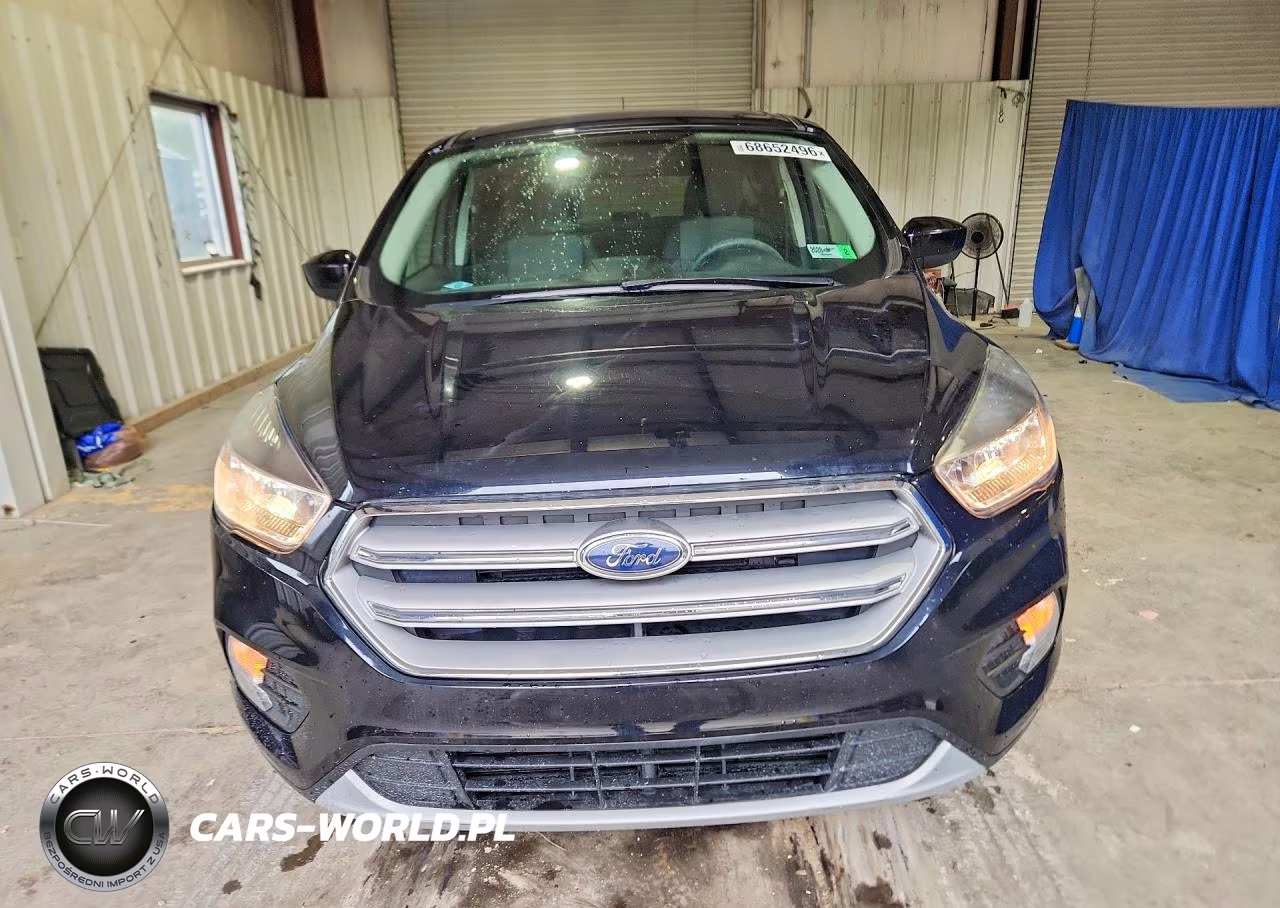 2019 Ford Escape Se VIN:1FMCU9GD5KUA39589 - 5