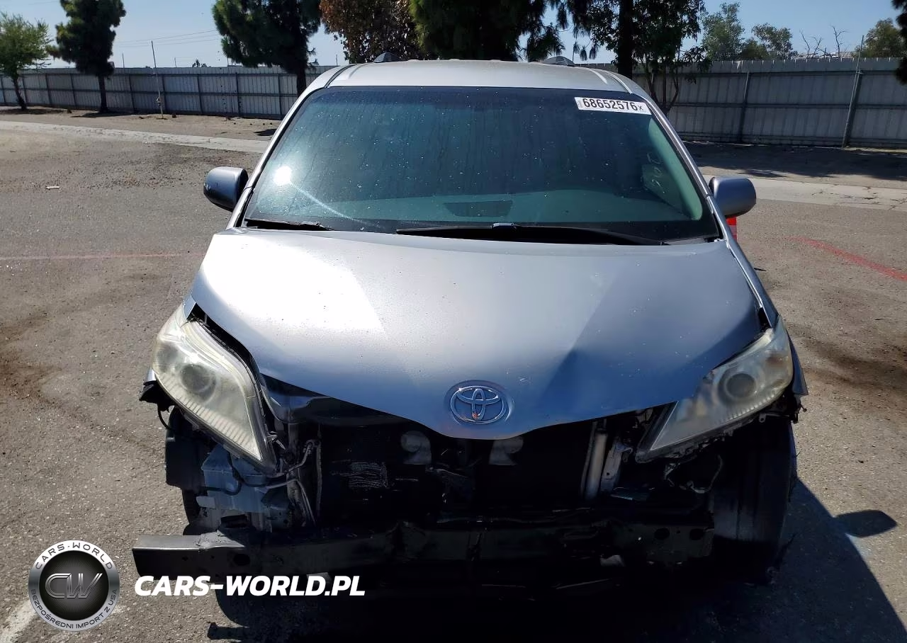 2017 Toyota Sienna Le VIN:5TDKZ3DC3HS894492 - 5