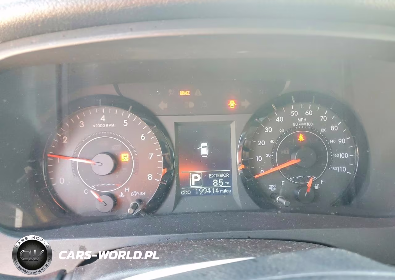 2017 Toyota Sienna Le VIN:5TDKZ3DC3HS894492 - 9