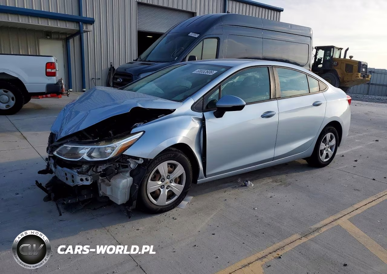2018 Chevrolet Cruze Ls VIN:1G1BC5SM5J7206607 - 1