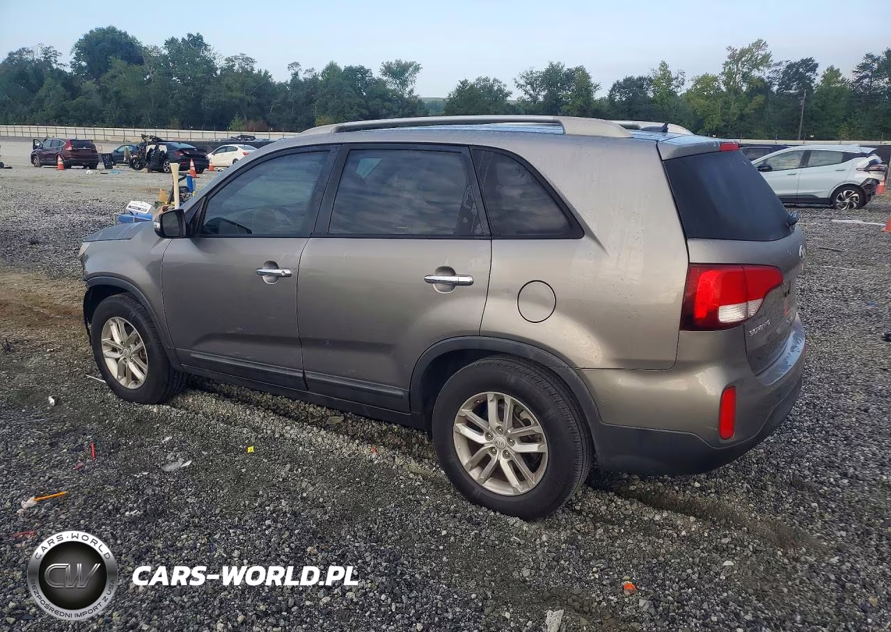 2015 Kia Sorento Lx VIN:5XYKT4A77FG596035 - 2