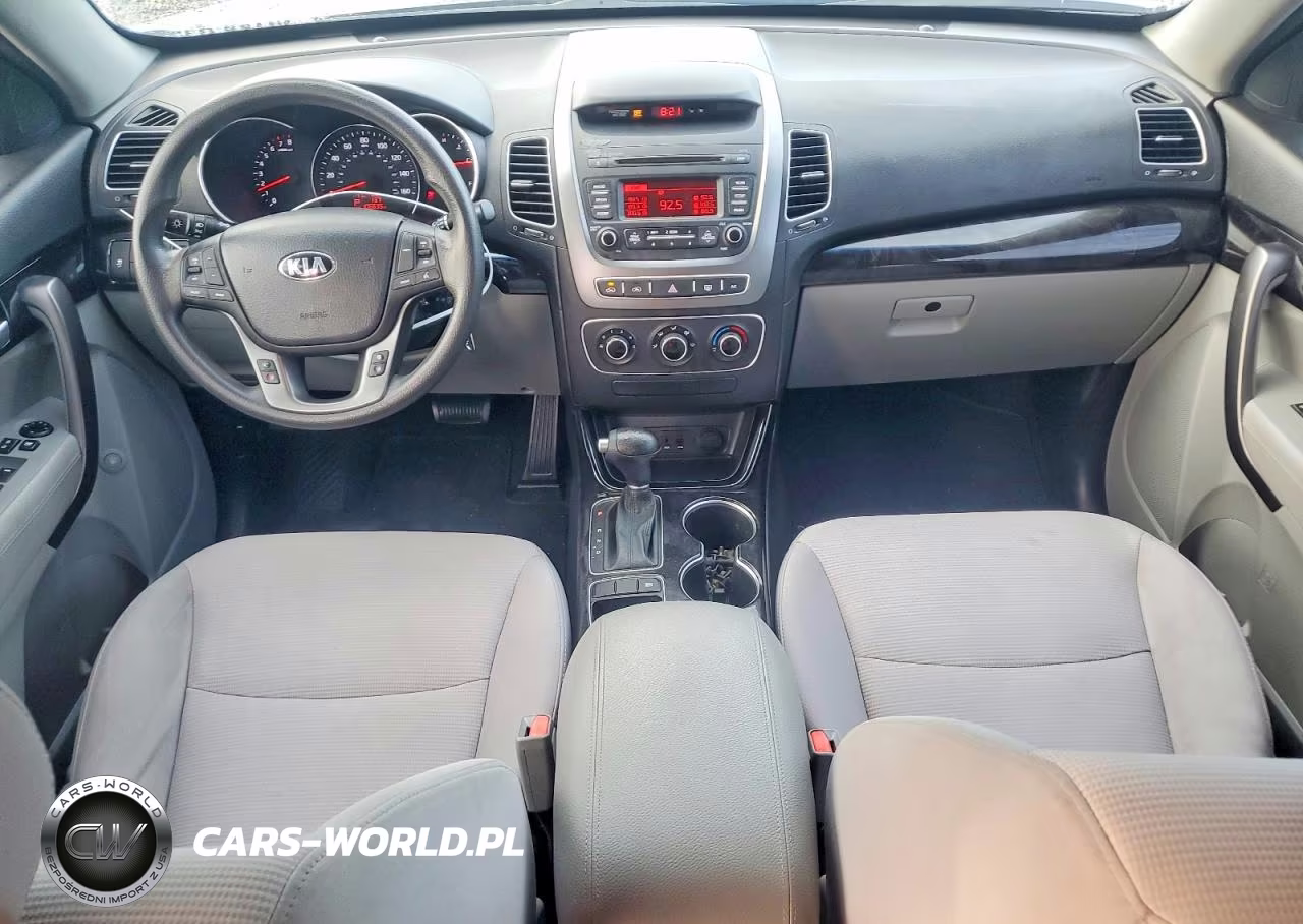 2015 Kia Sorento Lx VIN:5XYKT4A77FG596035 - 8