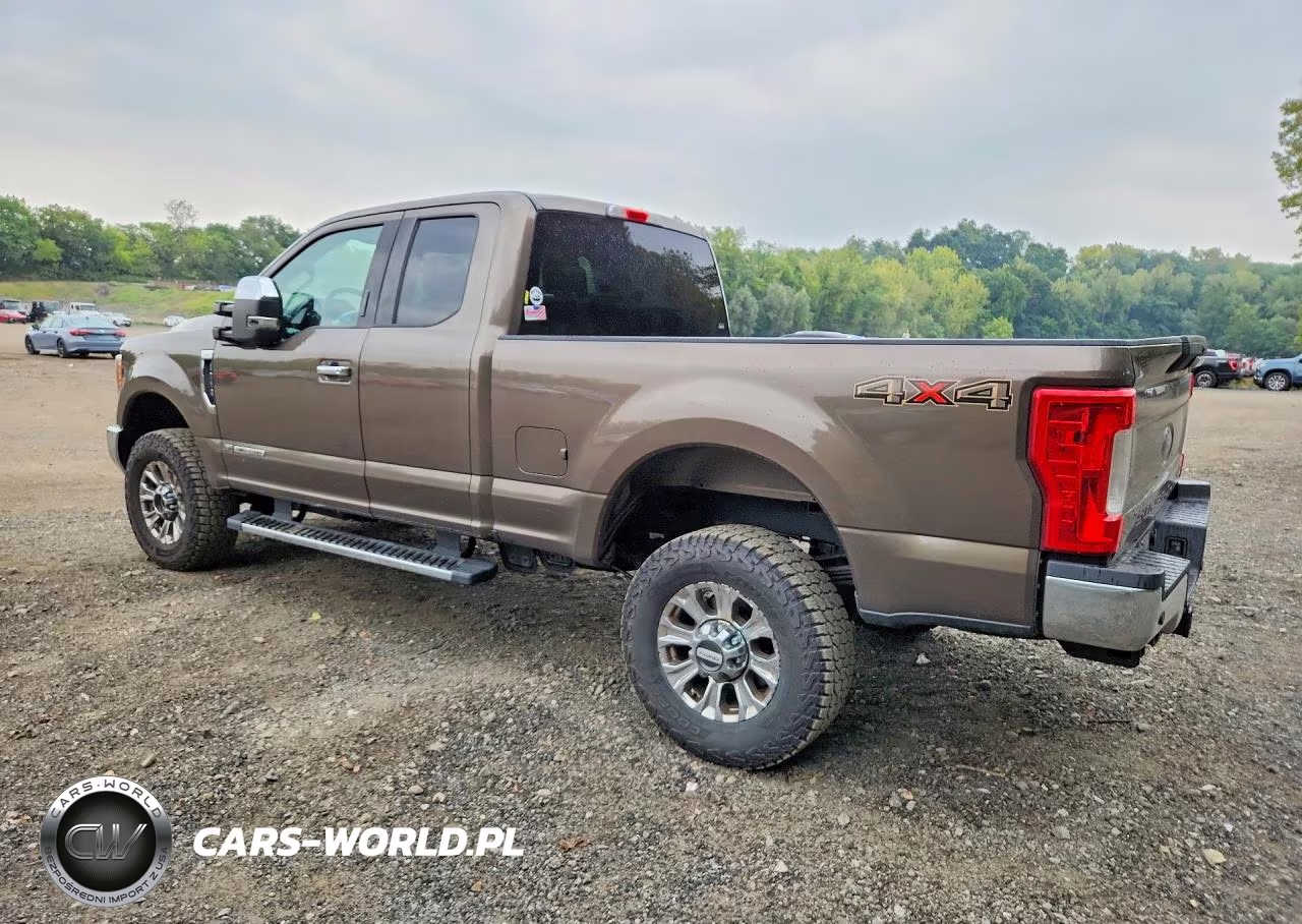 2017 Ford F350 Super Duty VIN:1FT8X3BT5HEB38512 - 2