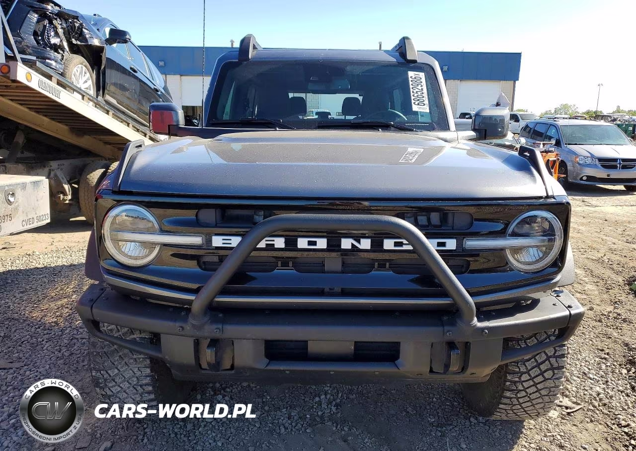 2022 Ford Bronco Base VIN:1FMDE5CHXNLB18396 - 5