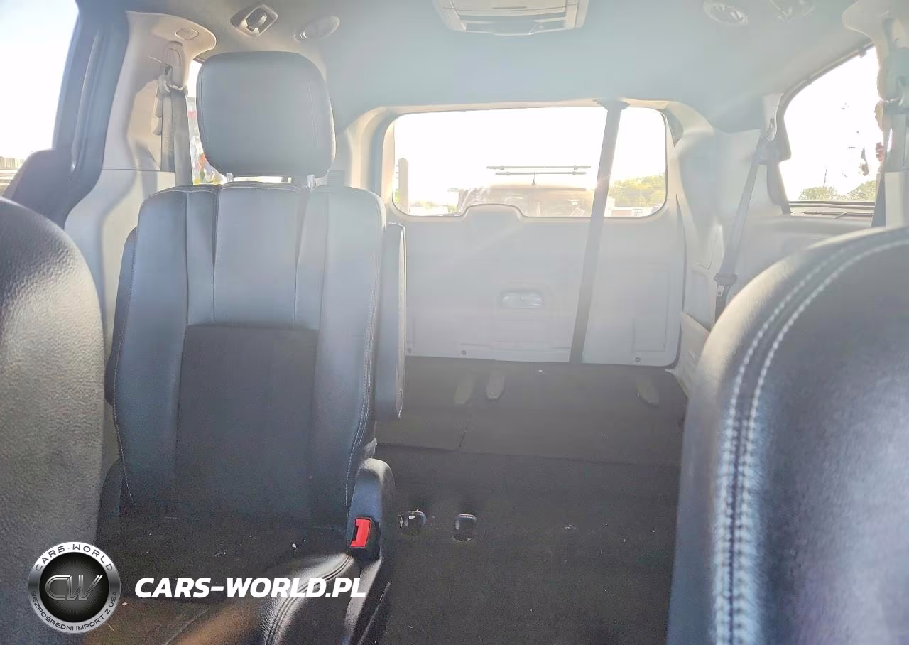2016 Dodge Grand Caravan Sxt VIN:2C4RDGCG9GR276738 - 10