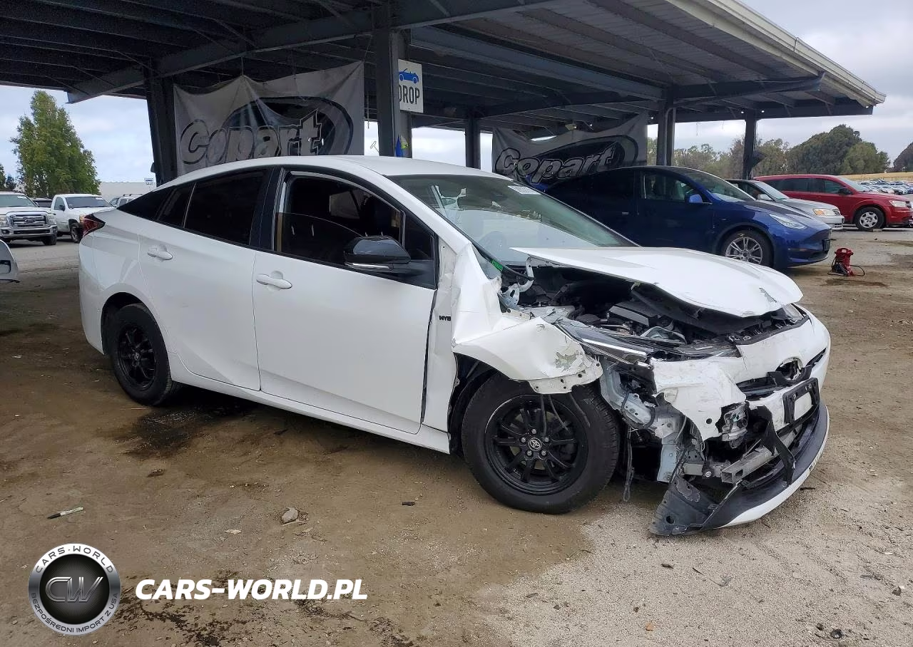 2021 Toyota Prius Le VIN:JTDKAMFU0M3148080 - 4