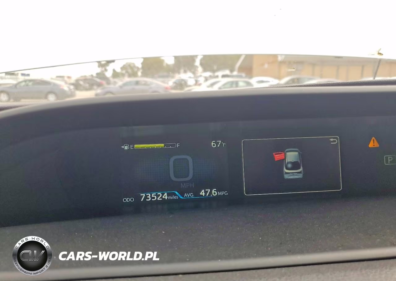 2021 Toyota Prius Le VIN:JTDKAMFU0M3148080 - 9