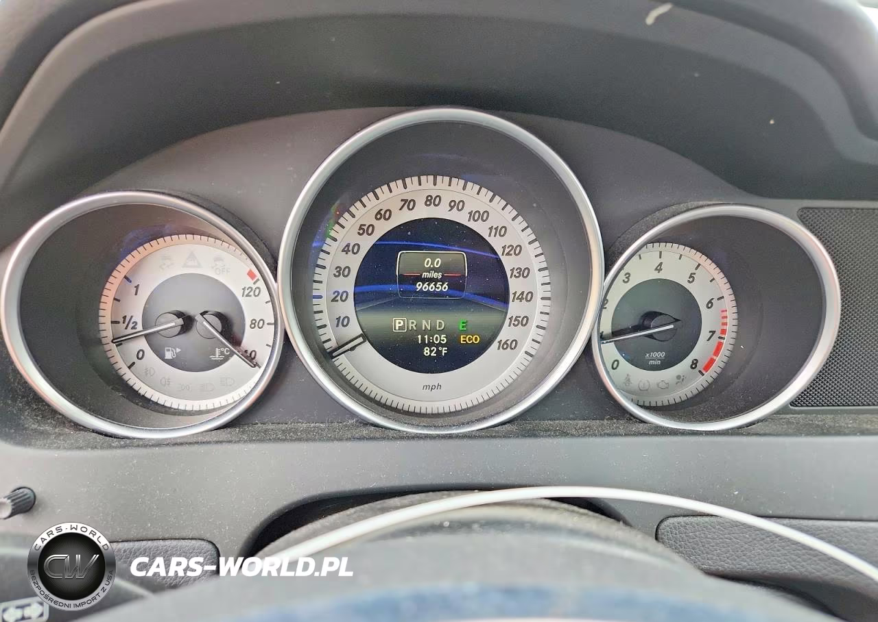 2014 Mercedes-Benz C 300 4Matic VIN:WDDGF8AB7EA935020 - 9