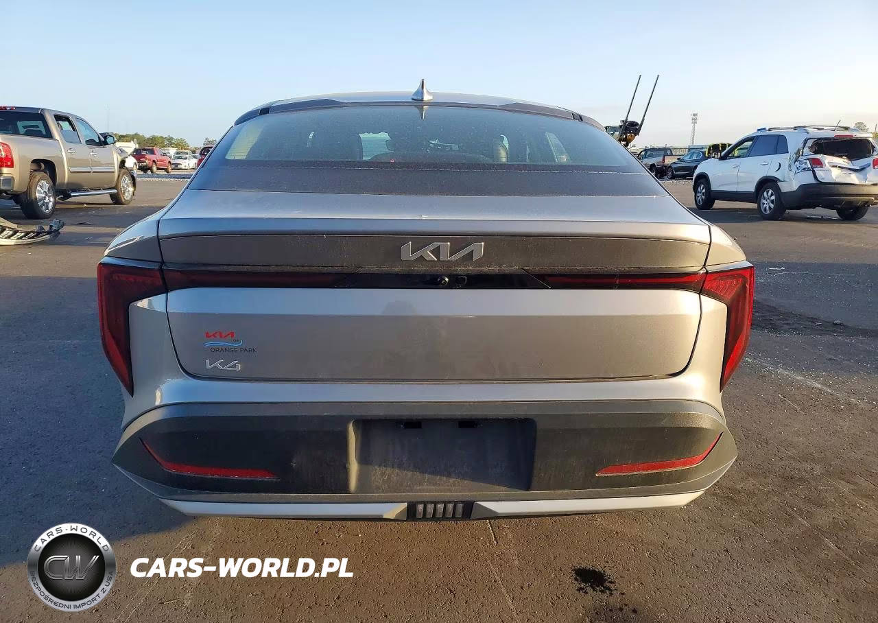 2025 Kia K4 Lxs VIN:3KPFT4DE9SE096672 - 6